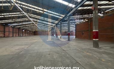 Bodega en Venta Fcc. Industrial La Presa, Tlalnepantla.