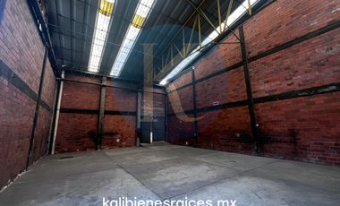 Bodega en Venta Fcc. Industrial La Presa, Tlalnepantla.