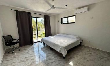 CASA EN VENTA MERIDA, PLAYA CHICXULUB, 2DA FILA, ENTREGA INMEDIATA