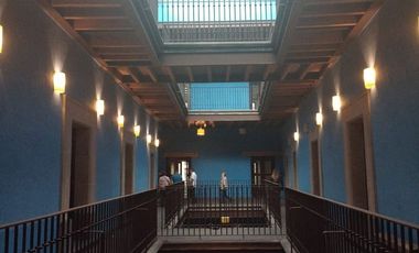 SE VENDE EDIFICIO EN MESONES, COLONIA EL CENTRO, CUAUHTEMOC, CDMX.