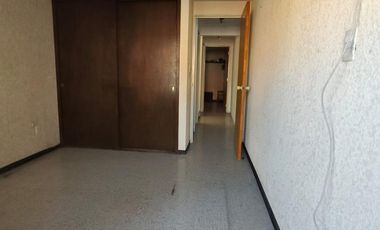 Casa en venta en Héroes Tecamac, Bosques sup.52.50 m2 3 pisos. ( SE ACEPTA INFONAVIT )