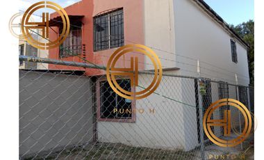 Casa en Venta en Fraccionamiento Santa Teresa.