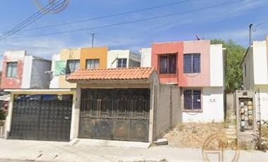 Casa en Venta en Fraccionamiento Santa Teresa.