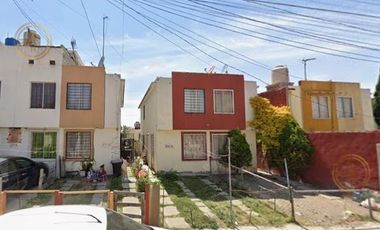 Casa en Venta en Fraccionamiento Santa Teresa.