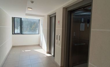 Canal Kirke 370 (1 Est ) [1677-1]