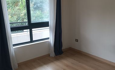 Canal Kirke 370 (1 Est ) [1677-1]