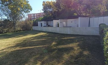 Canal Kirke 370 (1 Est ) [1677-1]