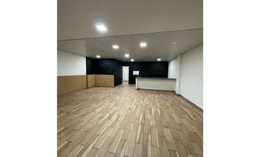 CONDADO DEL REY / PLAZA CECILIA / DIVISIONES / 92M / SOBRE VIA / VACIO