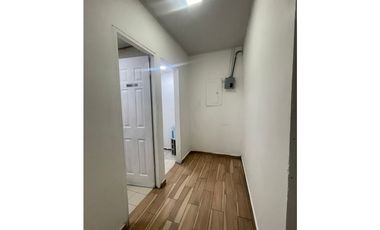 CONDADO DEL REY / PLAZA CECILIA / DIVISIONES / 92M / SOBRE VIA / VACIO