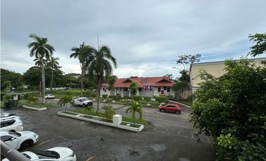ALBROOK / LOCAL COMERCIAL / 78M / DIVISIONES / PISO MEDIO / SOBRE VIA
