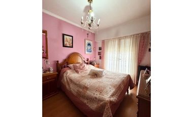 VENTA PH 3 AMB. BALCON AL FRENTE Y CONT. APTO CREDITO. PARQUE LURO