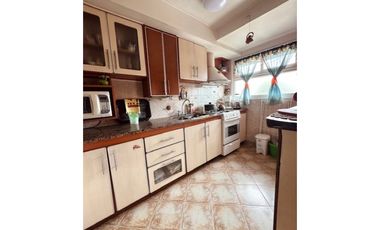 VENTA PH 3 AMB. BALCON AL FRENTE Y CONT. APTO CREDITO. PARQUE LURO