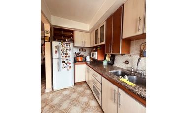 VENTA PH 3 AMB. BALCON AL FRENTE Y CONT. APTO CREDITO. PARQUE LURO