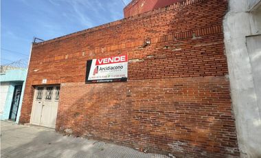 VENTA PH 4 AMB C COCHERA. AV. CASTAÑARES 1700. PARQUE CHACABUCO. CABA