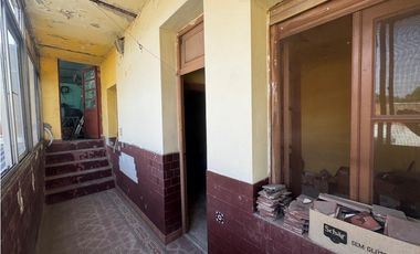 VENTA PH 4 AMB C COCHERA. AV. CASTAÑARES 1700. PARQUE CHACABUCO. CABA