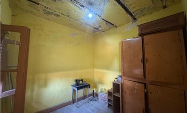 VENTA PH 4 AMB C COCHERA. AV. CASTAÑARES 1700. PARQUE CHACABUCO. CABA