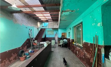 VENTA PH 4 AMB C COCHERA. AV. CASTAÑARES 1700. PARQUE CHACABUCO. CABA