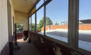 VENTA PH 4 AMB C COCHERA. AV. CASTAÑARES 1700. PARQUE CHACABUCO. CABA