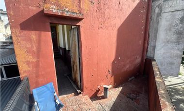 VENTA PH 4 AMB C COCHERA. AV. CASTAÑARES 1700. PARQUE CHACABUCO. CABA