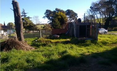 Terreno en Sierra de los Padres 901 m² totales. Cel. 223 542----