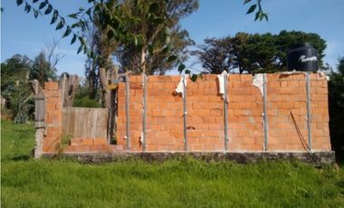 Terreno en Sierra de los Padres 901 m² totales. Cel. 223 542----