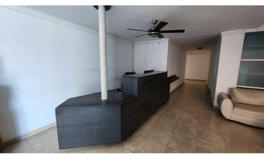 Apartamento en zona central de Santa Marta - 005