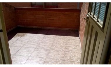 GIA 290. Casa en venta-Mosquera-Virreyes