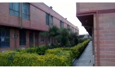 GIA 290. Casa en venta-Mosquera-Virreyes