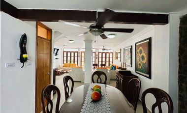 Arriendo casa amoblada cerca al mar