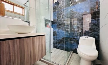 Arriendo casa amoblada cerca al mar