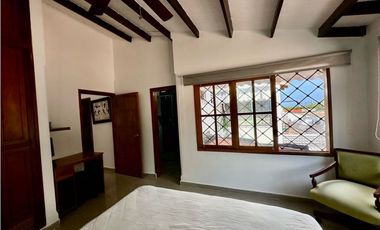 Arriendo casa amoblada cerca al mar