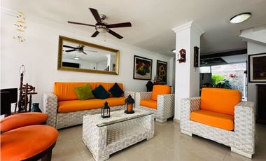 Arriendo casa amoblada cerca al mar