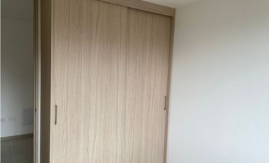 APARTAMENTO EN ARRIENDO SECTOR LOMA DE LAS BRUJAS - ENVIGADO