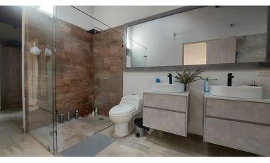 Casa en Venta en Unidad Cerrada en Envigado Sector Antillas