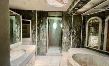 Local en Renta, Las Arboledas, 316m2