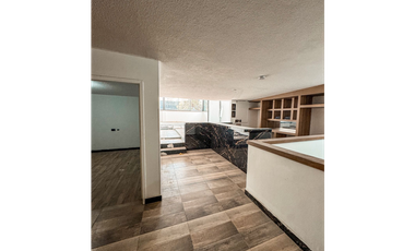 SE ARRIENDA ESPECTACULAR CASA COMERCIAL EN CABECERA