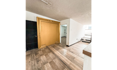 SE ARRIENDA ESPECTACULAR CASA COMERCIAL EN CABECERA