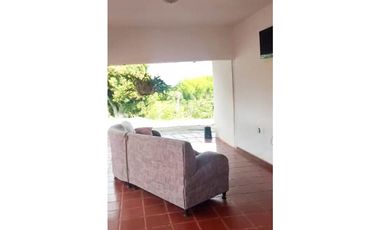 SE VENDE O PERMUTA FINCA VIA ALCALA  A CARTAGO AREA 10.000 M2