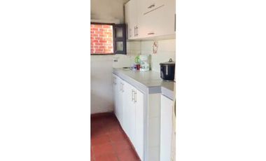 SE VENDE O PERMUTA FINCA VIA ALCALA  A CARTAGO AREA 10.000 M2