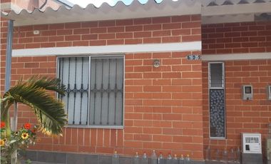 Venta Casa Campestre en Agua de Dios con Piscina privada