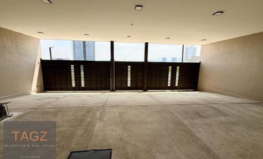 Venta moderna casa Incanto Bosque Real 4 recamaras mas estudio