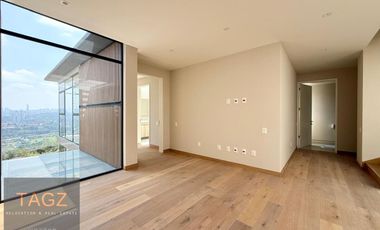 Venta moderna casa Incanto Bosque Real 4 recamaras mas estudio