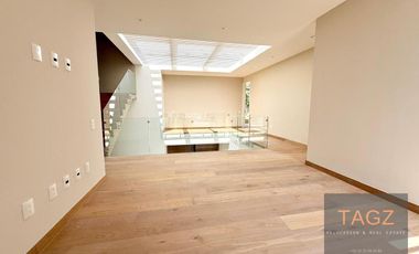 Venta moderna casa Incanto Bosque Real 4 recamaras mas estudio