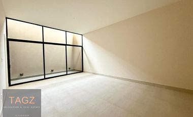 Venta moderna casa Incanto Bosque Real 4 recamaras mas estudio