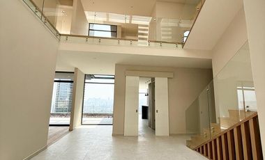 Venta moderna casa Incanto Bosque Real 4 recamaras mas estudio