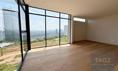 Venta moderna casa Incanto Bosque Real 4 recamaras mas estudio