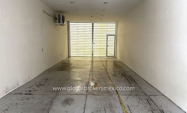 Almacén con Oficinas y Local Comercial sobre Av. Mexico, Col. Ladrón de Guevara