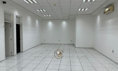 Almacén con Oficinas y Local Comercial sobre Av. Mexico, Col. Ladrón de Guevara