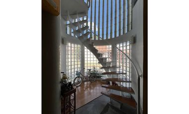 Casa en Venta en Club de Golf con alberca y gran jardín