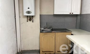 Local Comercial en Arriendo en Avenida Portugal/ Ñuble